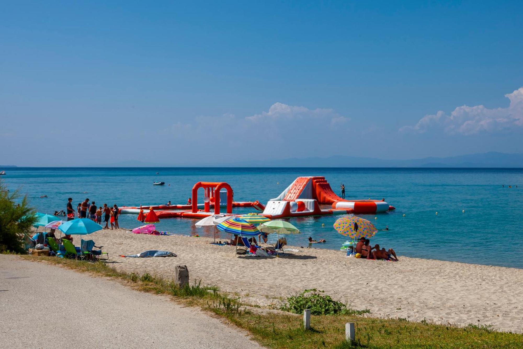 Aleksia Seaside Deluxe Apartment Pefkochori Exterior foto